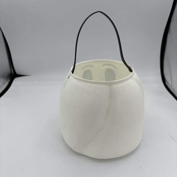 Empire Blow Mold Halloween Candy Bucket Pail Face Ghost Plastic‎ USA White 6" - Picture 6 of 9